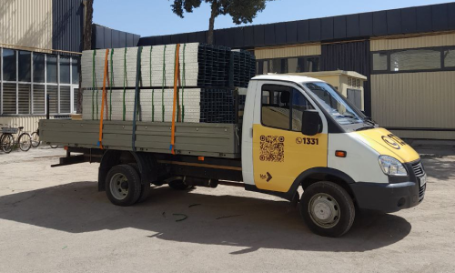 Бортовой грузовик